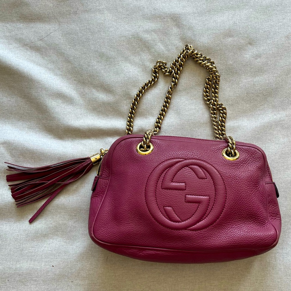 Gucci fuchsia Leather Shoulder Bag, authentic, very good condition